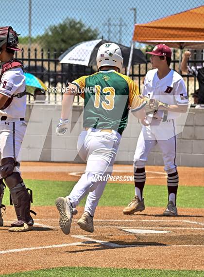 Thumbnail 3 in Rockport-Fulton vs Davenport (UIL 4A Region 4 Area Playoff) photogallery.