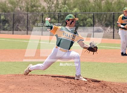 Thumbnail 1 in Rockport-Fulton vs Davenport (UIL 4A Region 4 Area Playoff) photogallery.