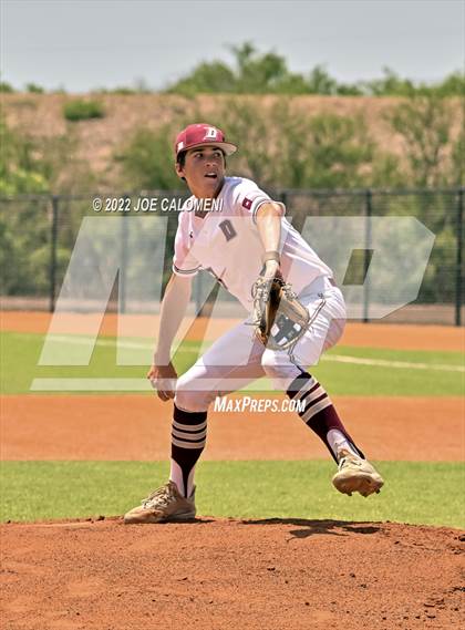 Thumbnail 2 in Rockport-Fulton vs Davenport (UIL 4A Region 4 Area Playoff) photogallery.