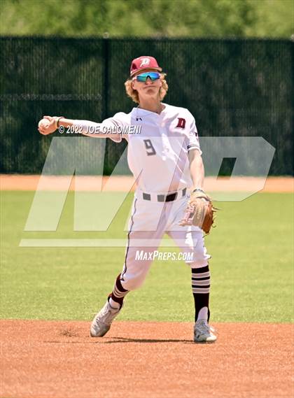 Thumbnail 2 in Rockport-Fulton vs Davenport (UIL 4A Region 4 Area Playoff) photogallery.