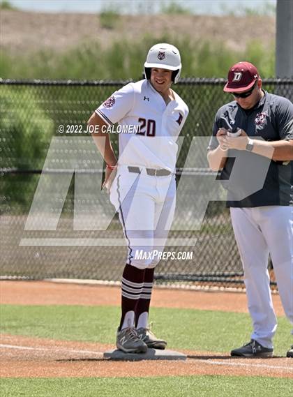 Thumbnail 1 in Rockport-Fulton vs Davenport (UIL 4A Region 4 Area Playoff) photogallery.