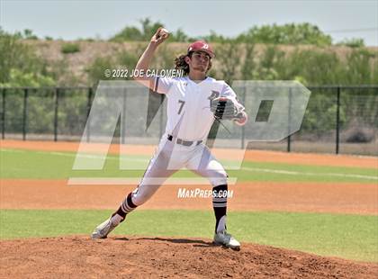 Thumbnail 3 in Rockport-Fulton vs Davenport (UIL 4A Region 4 Area Playoff) photogallery.