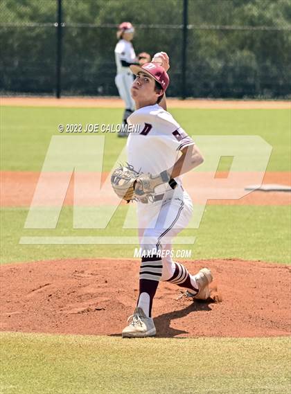Thumbnail 2 in Rockport-Fulton vs Davenport (UIL 4A Region 4 Area Playoff) photogallery.