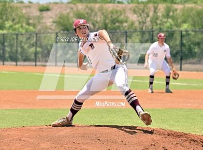 Thumbnail 1 in Rockport-Fulton vs Davenport (UIL 4A Region 4 Area Playoff) photogallery.