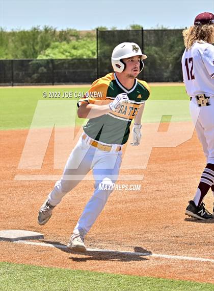 Thumbnail 1 in Rockport-Fulton vs Davenport (UIL 4A Region 4 Area Playoff) photogallery.