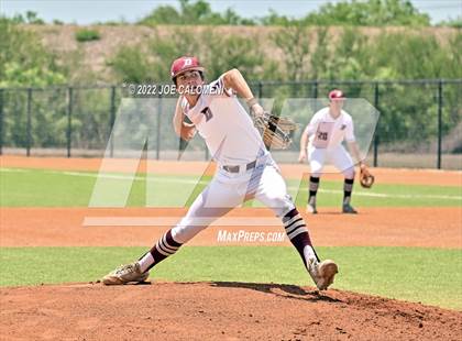 Thumbnail 2 in Rockport-Fulton vs Davenport (UIL 4A Region 4 Area Playoff) photogallery.