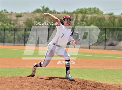 Thumbnail 1 in Rockport-Fulton vs Davenport (UIL 4A Region 4 Area Playoff) photogallery.