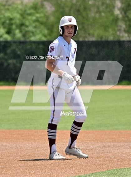 Thumbnail 2 in Rockport-Fulton vs Davenport (UIL 4A Region 4 Area Playoff) photogallery.