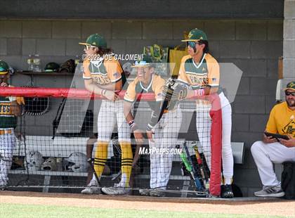 Thumbnail 3 in Rockport-Fulton vs Davenport (UIL 4A Region 4 Area Playoff) photogallery.