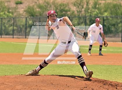Thumbnail 1 in Rockport-Fulton vs Davenport (UIL 4A Region 4 Area Playoff) photogallery.