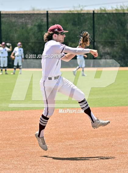 Thumbnail 3 in Rockport-Fulton vs Davenport (UIL 4A Region 4 Area Playoff) photogallery.