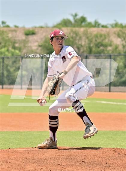 Thumbnail 1 in Rockport-Fulton vs Davenport (UIL 4A Region 4 Area Playoff) photogallery.