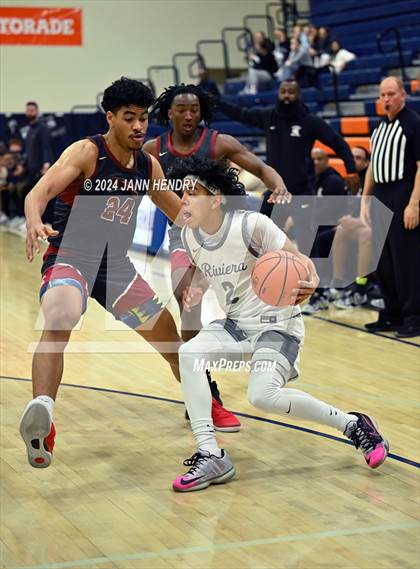 Thumbnail 2 in St. Pius X-St. Matthias Academy vs. Riviera Prep (Tarkanian Classic) photogallery.