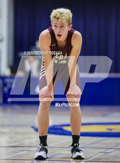 Thumbnail 2 in Sierra vs. Buchanan photogallery.