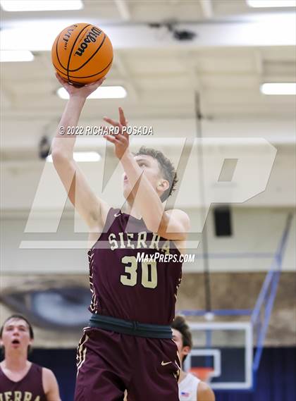 Thumbnail 2 in Sierra vs. Buchanan photogallery.