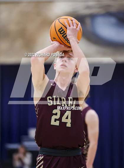 Thumbnail 3 in Sierra vs. Buchanan photogallery.