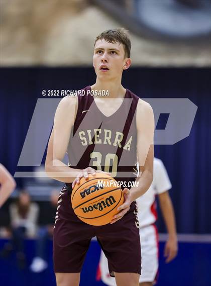 Thumbnail 3 in Sierra vs. Buchanan photogallery.