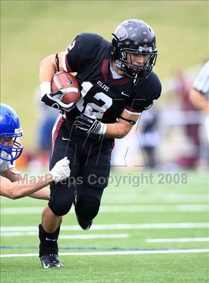 Thumbnail 3 in Taylor vs. Pearland (Texas 5A D1 Regional Playoffs) photogallery.