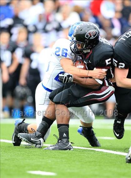 Thumbnail 1 in Taylor vs. Pearland (Texas 5A D1 Regional Playoffs) photogallery.