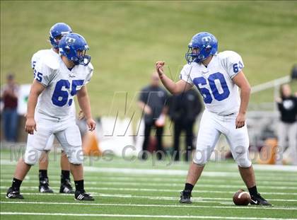 Thumbnail 3 in Taylor vs. Pearland (Texas 5A D1 Regional Playoffs) photogallery.