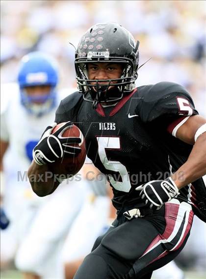 Thumbnail 3 in Taylor vs. Pearland (Texas 5A D1 Regional Playoffs) photogallery.