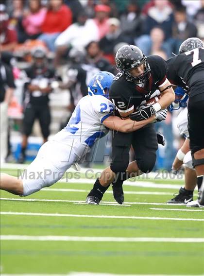 Thumbnail 2 in Taylor vs. Pearland (Texas 5A D1 Regional Playoffs) photogallery.