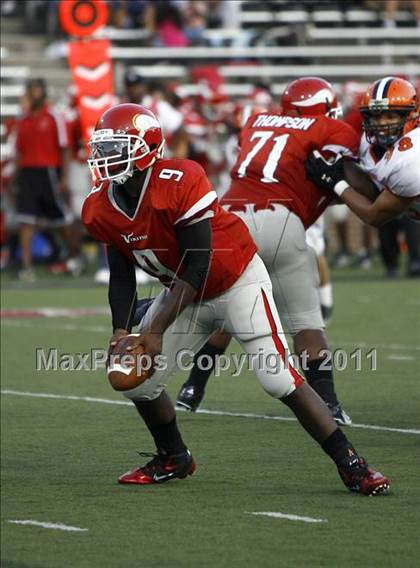 Thumbnail 1 in St. Xavier vs. Springfield (Skyline Chili Crosstown Showdown) photogallery.
