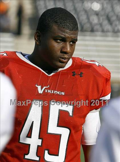 Thumbnail 2 in St. Xavier vs. Springfield (Skyline Chili Crosstown Showdown) photogallery.