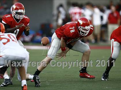 Thumbnail 3 in St. Xavier vs. Springfield (Skyline Chili Crosstown Showdown) photogallery.