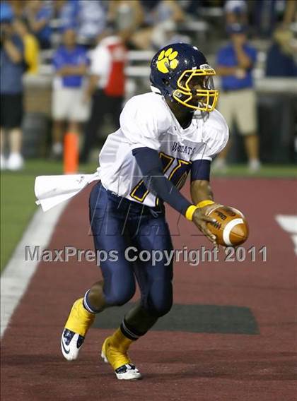 Thumbnail 3 in St. Xavier vs. Springfield (Skyline Chili Crosstown Showdown) photogallery.