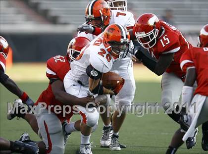 Thumbnail 2 in St. Xavier vs. Springfield (Skyline Chili Crosstown Showdown) photogallery.