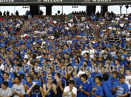 Thumbnail 2 in St. Xavier vs. Springfield (Skyline Chili Crosstown Showdown) photogallery.