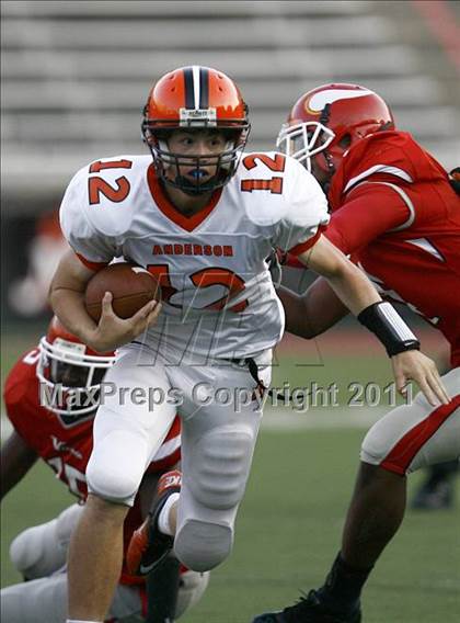 Thumbnail 2 in St. Xavier vs. Springfield (Skyline Chili Crosstown Showdown) photogallery.