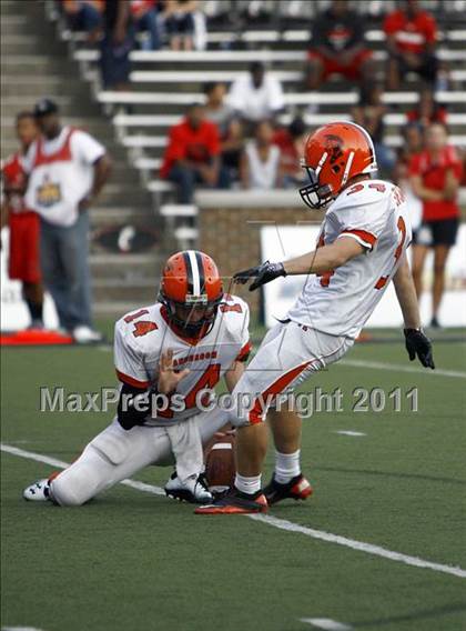 Thumbnail 1 in St. Xavier vs. Springfield (Skyline Chili Crosstown Showdown) photogallery.