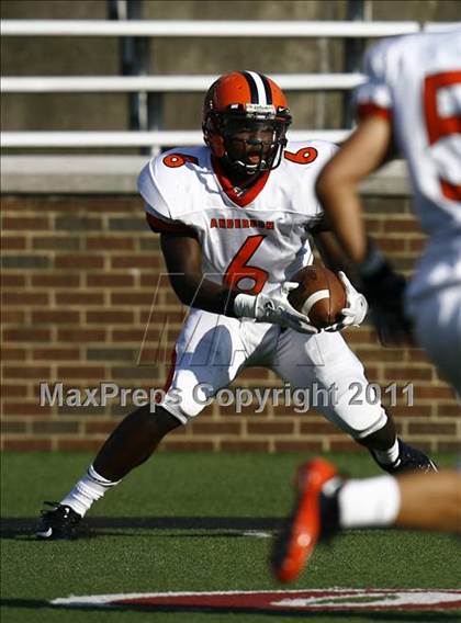 Thumbnail 1 in St. Xavier vs. Springfield (Skyline Chili Crosstown Showdown) photogallery.