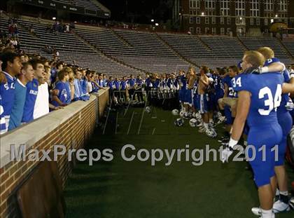 Thumbnail 1 in St. Xavier vs. Springfield (Skyline Chili Crosstown Showdown) photogallery.