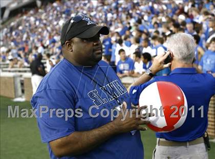 Thumbnail 3 in St. Xavier vs. Springfield (Skyline Chili Crosstown Showdown) photogallery.