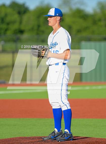 Thumbnail 3 in Copperas Cove vs Rockwall (UIL 6A Bi-District Playoff) photogallery.
