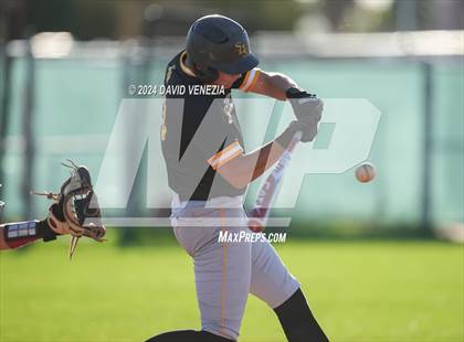 Thumbnail 1 in Saguaro @ Mountain View (32nd Annual Adam Donnenfield Tournament) photogallery.