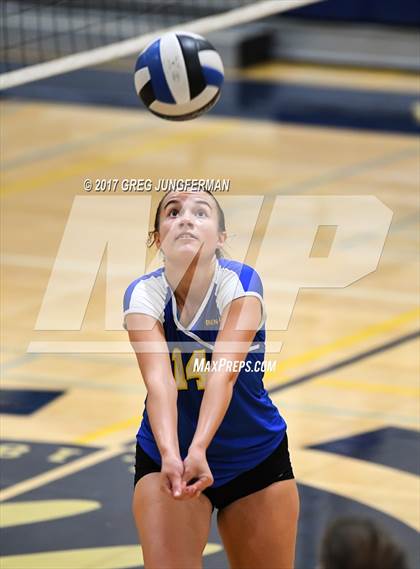 Thumbnail 2 in Analy vs. Benicia photogallery.