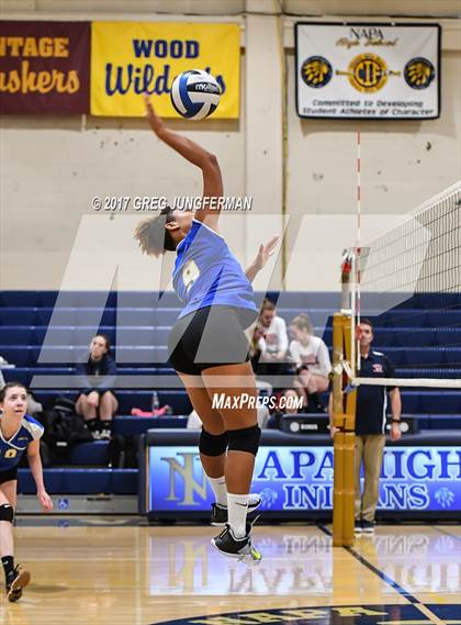 Thumbnail 1 in Analy vs. Benicia photogallery.
