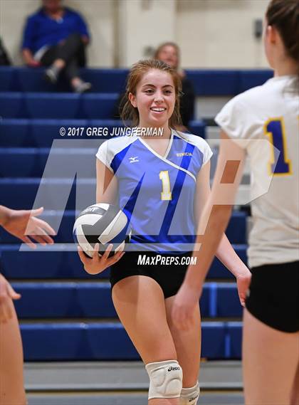 Thumbnail 2 in Analy vs. Benicia photogallery.