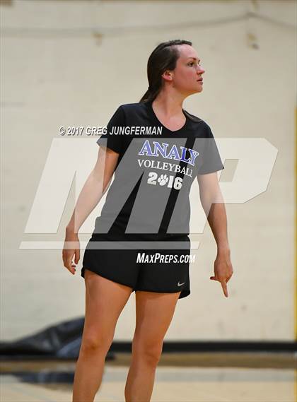 Thumbnail 3 in Analy vs. Benicia photogallery.
