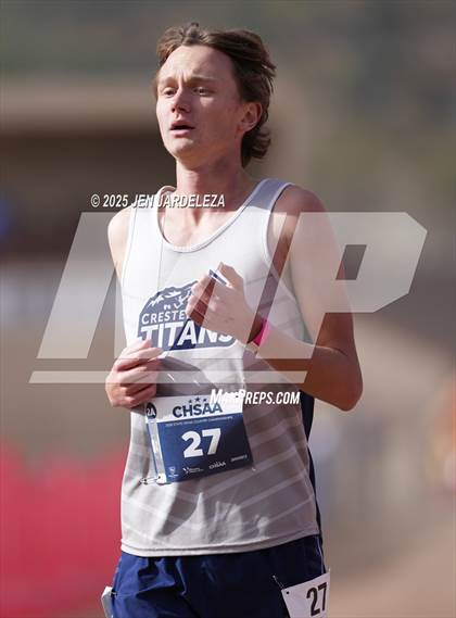 Thumbnail 1 in CHSAA 2A Cross Country Final photogallery.