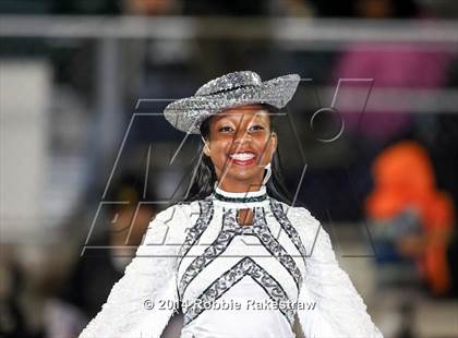 Thumbnail 3 in Terrell vs. Poteet photogallery.