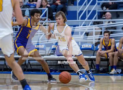 Thumbnail 2 in Early @ Brock photogallery.