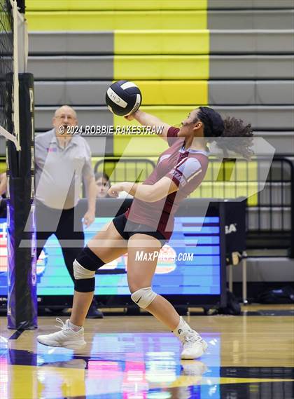 Thumbnail 3 in Rockwall-Heath vs Summit International Prep (Crandall Tournament) photogallery.