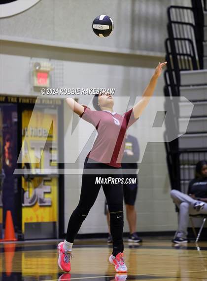 Thumbnail 1 in Rockwall-Heath vs Summit International Prep (Crandall Tournament) photogallery.