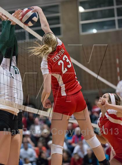 Thumbnail 1 in Reagan vs. Canyon (UIL 5A Region IV Quarterfinal) photogallery.