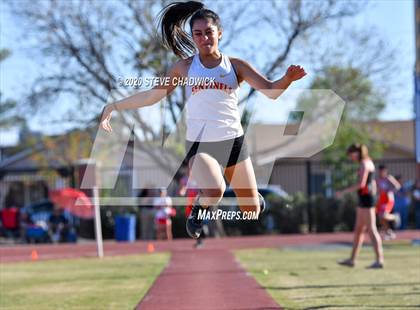 Thumbnail 3 in 5th Annual Small School Invitational (Triple Jump) photogallery.
